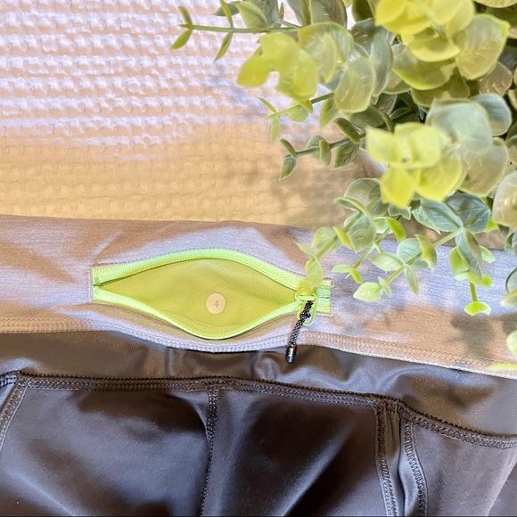 Lululemon Chase Me Crop II - Picture 4 of 6